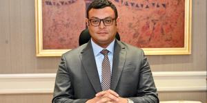 وزير الإسكان يعقد اجتماعاً بمقر جهاز مدينة السويس الجديدة لمتابعة المشروعات التنموية بالمدينة - الكويت الاخباري