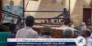 حملة مكبرة لإزالة إشغالات الباعة الجائلين بمنطقتى القيسارية والسكة الجديدة بحى غرب أسيوط - الكويت الاخباري