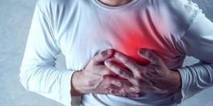 احذروا.. استخدام البلاستيك بهذه الطريقة يزيد من أمراض القلب - الكويت الاخباري