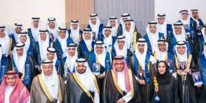 وكيل محافظة الأحساء يشهد حفل تخريج طلاب أكاديمية الكفاح المتوسطة تحت شعار “طموح” - الكويت الاخباري