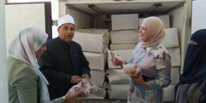 وزارة الأوقاف تهدي محافظة الإسماعيلية لحوم ومواد غذائية لتوزيعها على الأسر الأولى بالرعاية - الكويت الاخباري