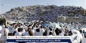 "لبيك اللهم لبيك".. تكبيرات الحجاج تملأ صعيد عرفات في بث مباشر مؤثر - الكويت الاخباري