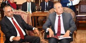 وزير الشئون النيابية يستقبل وزيري الإسكان والتنمية المحلية وبعض ممثلي الهيئات البر لمانية والمستقلين قبل جلسة اليوم - الكويت الاخباري