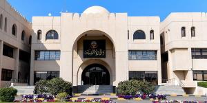 «الصحة»: سحب وإغلاق وإلغاء تراخيص 12 صيدلية أهلية وإحالتها إلى النيابة - الكويت الاخباري