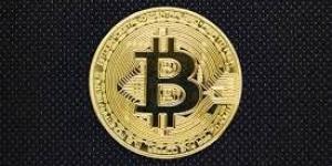 البيتكوين عند 106 آلاف دولار مع قلق التجارة والضرائب - الكويت الاخباري