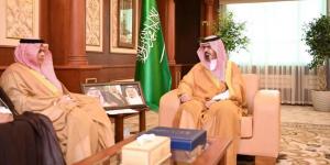 الأمير ناصر بن محمد يستقبل رئيس غرفة جازان - الكويت الاخباري