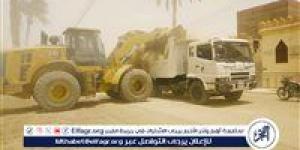 رفع 150طن مخلفات وقمامة بطريق المعصرة بمركز الفتح فى أسيوط - الكويت الاخباري