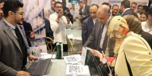 خلال استعراضه لإنجازات مديرية العمل في عام.. محافظ المنيا: أكثر من 14 ألف فرصة عمل و62 ألف مستفيد من برامج التدريب والدعم الاجتماعي - الكويت الاخباري