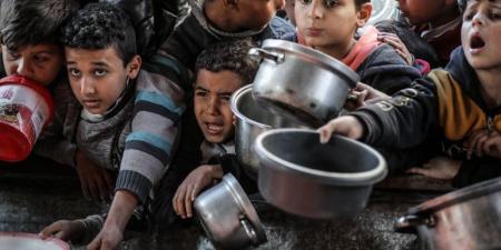 رضيعة فلسطينية تموت جوعا بين ذراعي أمها في غزة المحاصرة - الكويت الاخباري