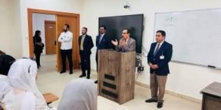 كلية القانون في جامعة عمان العربية تعقد اجتماعاً حوارياً مع طلبة البكالوريوس والدراسات العليا لتعزيز التواصل وتطوير البيئة الأكاديمية - الكويت الاخباري
