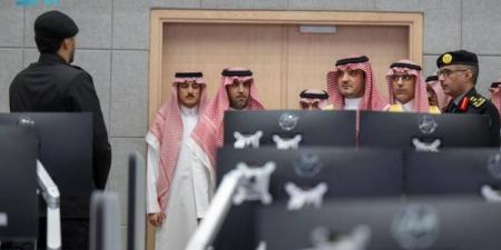 وزير الداخلية الأمير عبد العزيز بن سعود يدشن مركز العمليات الأمنية الموحدة 911 في المدينة المنورة - الكويت الاخباري