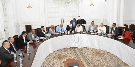 وزير الأوقاف يستقبل أعضاء مجلس النواب..للاستماع إلى مطالب المواطنين - الكويت الاخباري
