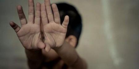 صرخته نجدته من مصير مفجع.. التحقيق مع المتهم بمحاولة الاعتداء على طفل بالهرم - الكويت الاخباري