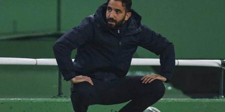 أموريم يحسم الجدل بشأن الاستغناء عن نجم مانشستر يونايتد - الكويت الاخباري