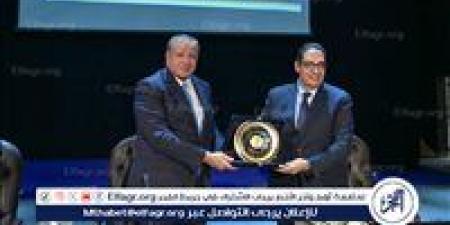 عبدالصادق: في عصر الذكاء الاصطناعي تتزايد الحاجة إلى اطار قانوني تحمي حقوق المبدعين - الكويت الاخباري