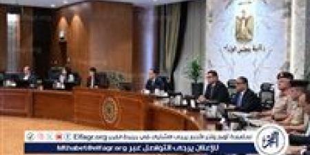 مجلس الوزراء: نستهدف تحويل 220 ألف سيارة للعمل بالغاز الطبيعي - الكويت الاخباري