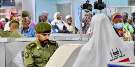 جوازات مطار المدينة تستقبل أولى رحلات حجاج غانا - الكويت الاخباري
