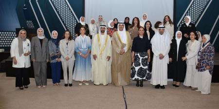 محافظ الأحمدي: القيادة السياسية حريصة على تمكين المرأة الكويتية - الكويت الاخباري