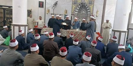 وكيل أوقاف الفيوم يكرّم عددًا من العاملين بإدارة جنوب ويدعو للتنافس في القدوة والانضباط - الكويت الاخباري