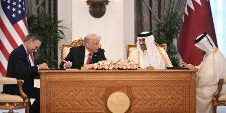 قطر توقّع صفقة لشراء طائرات بوينغ بـ200 مليار دولار - الكويت الاخباري