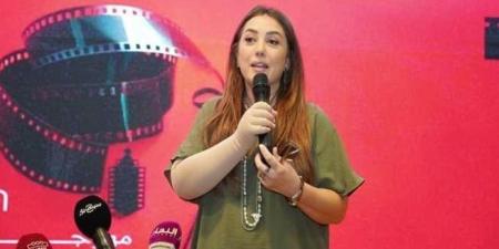 كندة علوش عن تكريمها بمهرجان أسوان: «بنتي فرحانة بتكريمي وعايزة تحتفظ بالجائزة» - الكويت الاخباري
