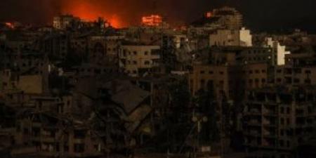 15 شهيدا على الأقل جراء قصف إسرائيلى استهدف منازل فى دير البلح وسط قطاع غزة - الكويت الاخباري