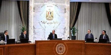 رئيس الوزراء يستقبل عضو المكتب السياسي أمين الأمانة العامة للجنة المركزية للحزب الشيوعي الصيني والوفد المرافق - الكويت الاخباري