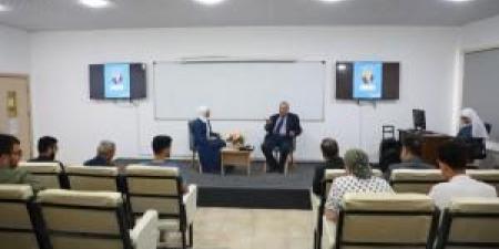 كلية الإعلام في جامعة الزرقاء تنظم محاضرة حول الإلقاء الإذاعي والتلفزيوني - الكويت الاخباري