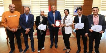 نائب محافظ كفر الشيخ يشهد احتفال تخريج الدفعة الرابعة من المدرسة الدولية - الكويت الاخباري