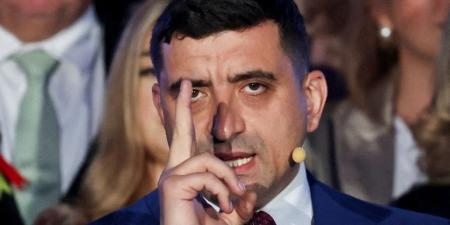 القضاء الروماني يعتمد نتائج الانتخابات الرئاسية رافضا طعن المرشح اليميني المهزوم - الكويت الاخباري
