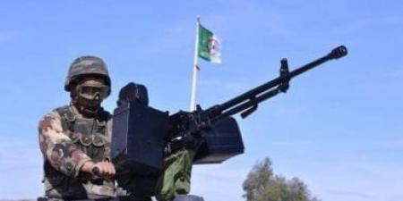 الجيش الجزائرى ينفذ مناورات ضخمة بالذخيرة الحية - الكويت الاخباري