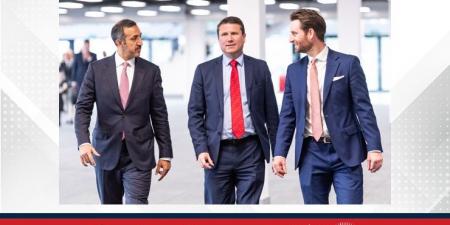 وزير المواصلات والاتصالات يتابع تحضيرات معرض البحرين الدولي للطيران مع شركة فارنبره الدولية في لندن - الكويت الاخباري