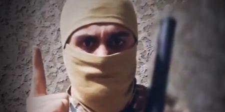 مقداد فتيحة سفاح الساحل السوري وقائد مليشيا "درع الساحل" - الكويت الاخباري
