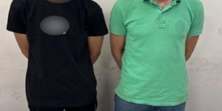 عاجل .. تفاصيل فيديو قيام عامل بإشهار سلاح أبيض خلال مشاجرة مع عملائه بأحد المطاعم بالقاهرة - الكويت الاخباري