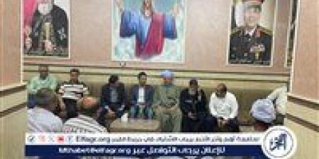 نائب محافظ سوهاج يؤدي واجب العزاء لأسرة النائب فيكتور فاروق - الكويت الاخباري