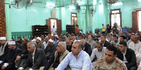 هل تُغني صلاة العيد عن الجمعة إذا اجتمعتا في يوم واحد؟.. الأزهر يجيب - الكويت الاخباري