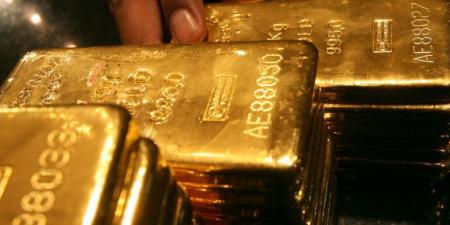الذهب يصعد مدفوعا ببيانات أميركية وحديث ترامب وشي يرفع النفط - الكويت الاخباري
