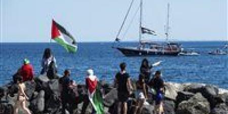 السفير الألماني يعلن نقل نشطاء سفينة "مادلين" إلى إسرائيل - الكويت الاخباري