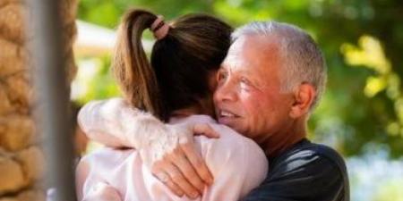 الوطن يستند إليك.. رسالة الملكة رانيا للعاهل الأردنى فى عيد ميلاده.. صورة - الكويت الاخباري