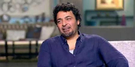 حميد الشاعري يدعو لنجل تامر حسني بالشفاء - الكويت الاخباري