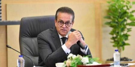 وزير الصحة يعقد اجتماعًا لمتابعة الموقف التنفيذي لمكينة منظومة التأمين الصحي الشامل - الكويت الاخباري