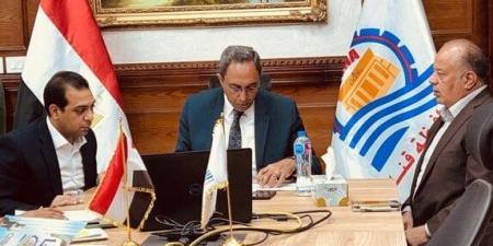 عبر الفيديو كونفرانس.. محافظ قنا يتابع ملفات تقنين أراضي الدولة ومخالفات البناء - الكويت الاخباري