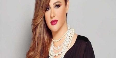 باسكال مشعلاني توجه رسالة لمنتقديها بعد تصريح الله يمحي البلاد - الكويت الاخباري