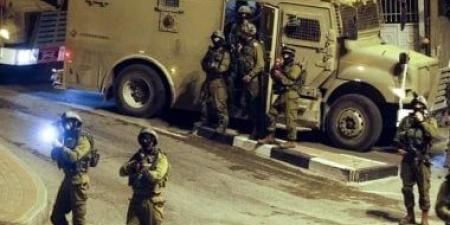 إصابة 6 فلسطينيين جراء اعتداء جنود الاحتلال ومستوطنين عليهم فى الخليل - الكويت الاخباري
