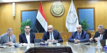 وزير التربية والتعليم يواصل متابعة غرفة عمليات امتحانات الثانوية العامة للعام الدراسي 2024/2025 - الكويت الاخباري