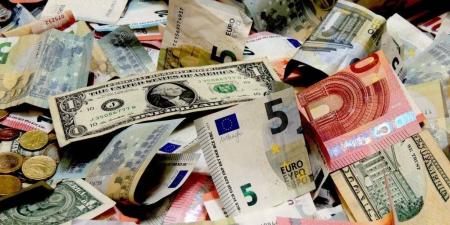 مصرفيون: 40% ارتفاع الطلب على العملات الأجنبية في الإمارات - الكويت الاخباري