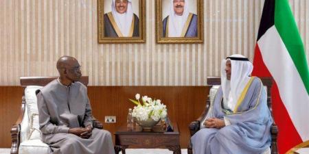 وزير الخارجية يتسلم نسخة من أوراق اعتماد سفير السنغال الجديد لدى البلاد - الكويت الاخباري