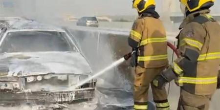 إصابة 3 أشخاص في تصادم وحريق مركبتين على طريق الجهراء - الكويت الاخباري