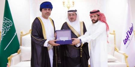 القنصل العماني يطّلع على الفرص الاستثمارية في عسير - الكويت الاخباري
