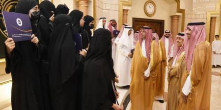 مُحافظ جدَّة يُكرِّم الفائزين بجائزة المواطنة المسؤولة - الكويت الاخباري